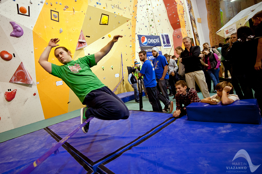 vertigo, open, lezecke, centrum, boulder, bouldering, umela, stena, boulder, pretek